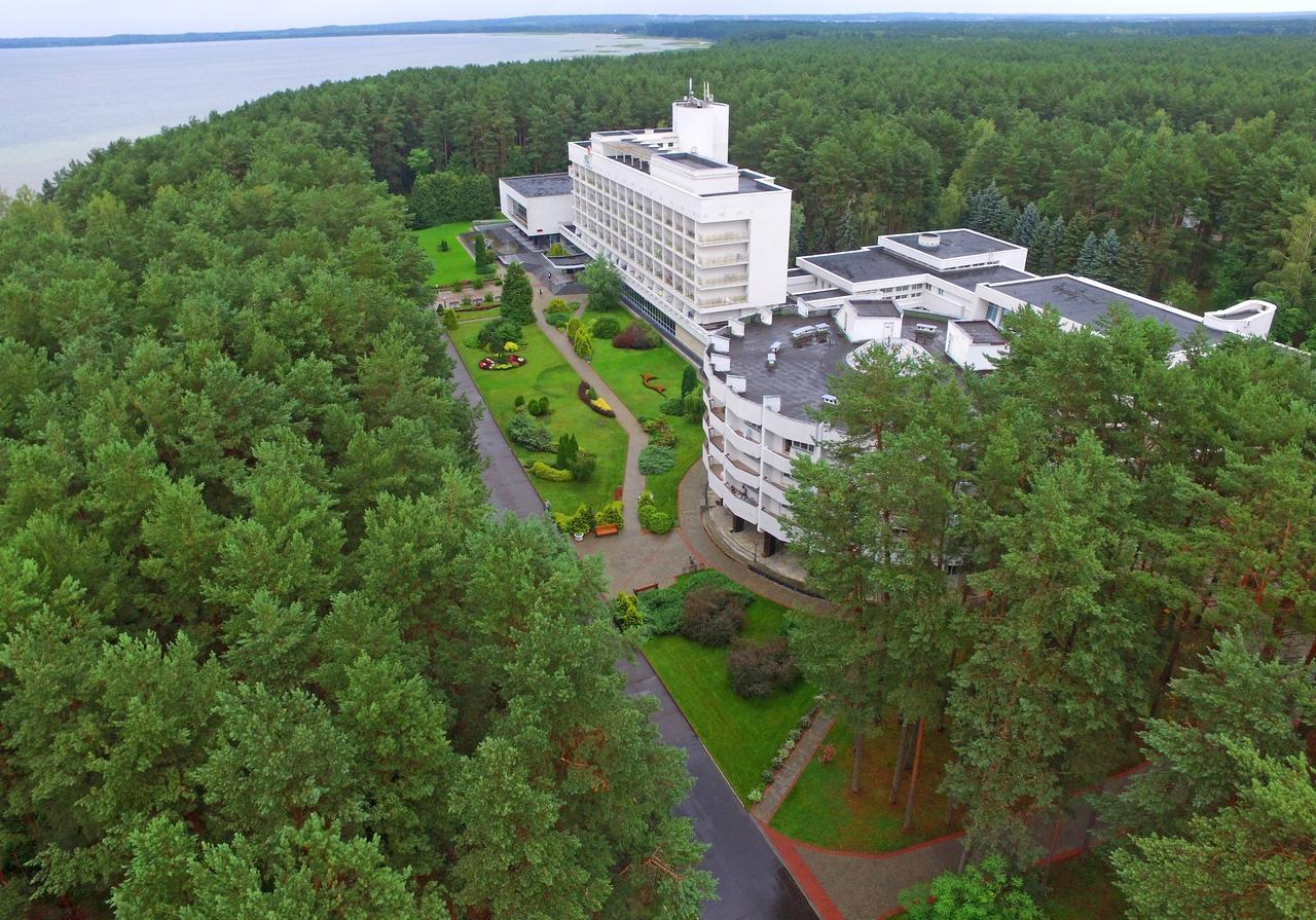 Hotel Sanatorii Sosny At Naroch Lake Gatovichi Exteriér fotografie
